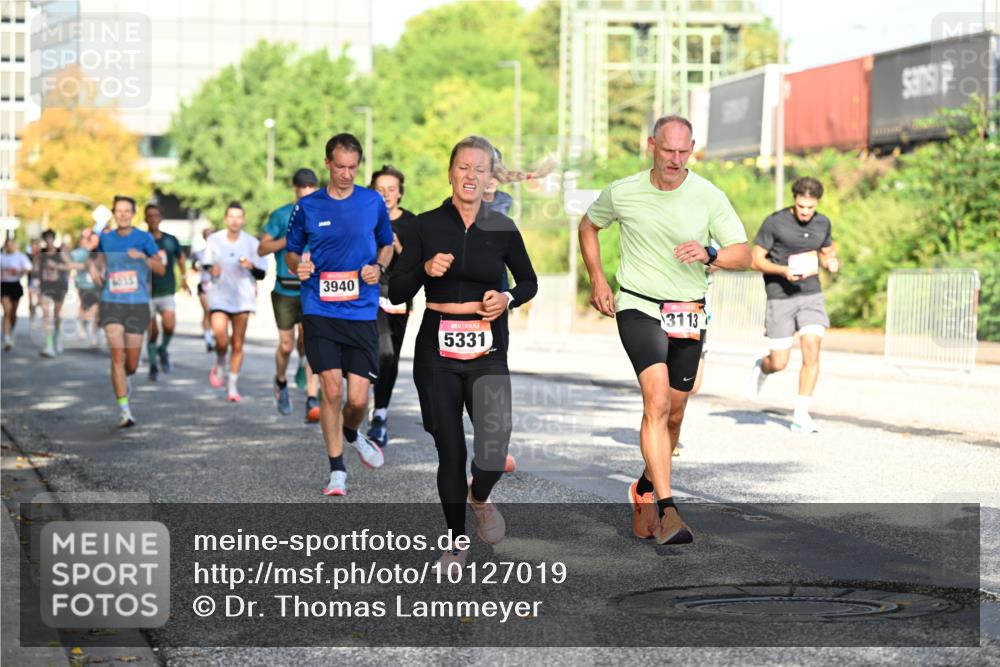 06.09.2026 - CURREX Alsterlauf Dr. Thomas Lammeyer http://msf.ph/oto/10127019 06.09.2026 09:46:22 Laufen 6035, 3940, 5331, 3113 meine-sportfotos.de