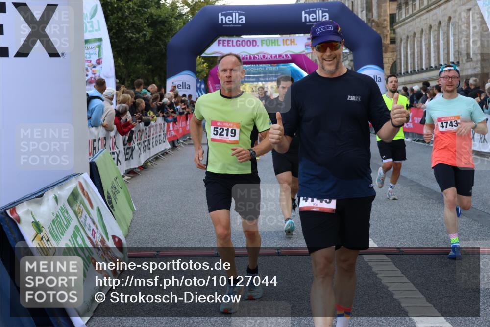 06.09.2026 - CURREX Alsterlauf Strokosch-Dieckow http://msf.ph/oto/10127044 06.09.2026 09:48:00 Ziel 2114, 2463, 2759, 3665, 4145, 4718, 4743, 5020, 5076, 5219, 5845, 5932 meine-sportfotos.de