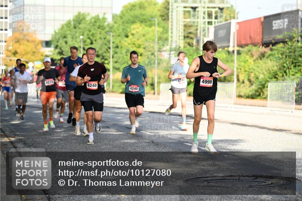 06.09.2026 - CURREX Alsterlauf Dr. Thomas Lammeyer http://msf.ph/oto/10127080 06.09.2026 09:46:31 Laufen 4275, 6240, 4240, 4999 meine-sportfotos.de