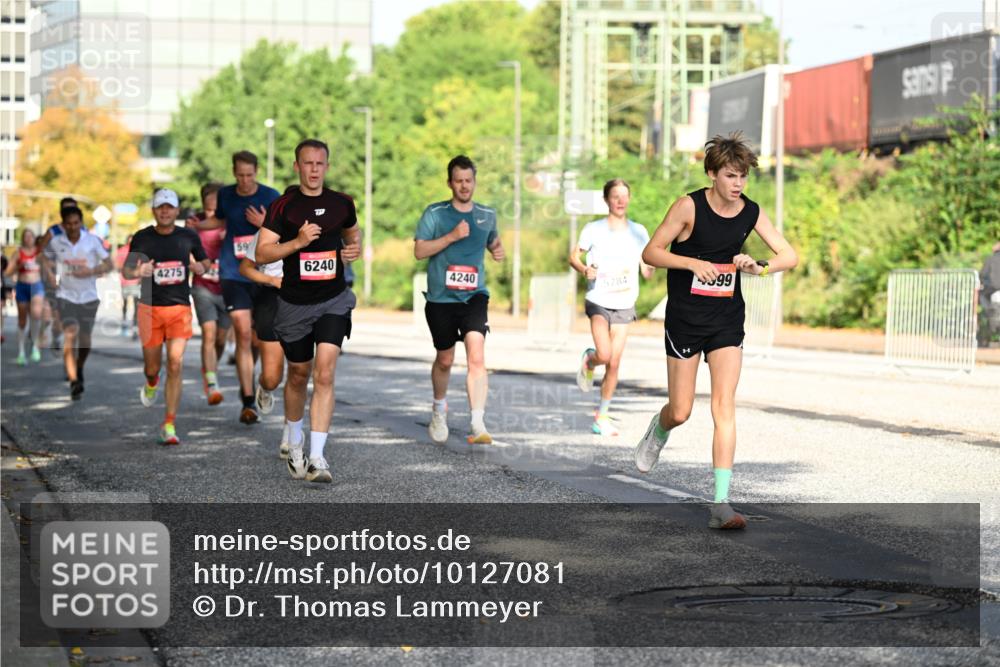 06.09.2026 - CURREX Alsterlauf Dr. Thomas Lammeyer http://msf.ph/oto/10127081 06.09.2026 09:46:31 Laufen 4275, 59, 6240, 4240, 5784, 99 meine-sportfotos.de