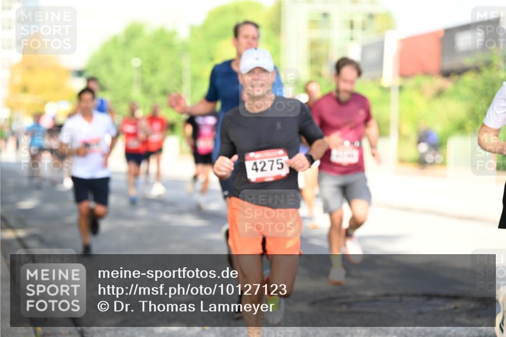 06.09.2026 - CURREX Alsterlauf Dr. Thomas Lammeyer http://msf.ph/oto/10127123 06.09.2026 09:46:35 Laufen 4275 meine-sportfotos.de