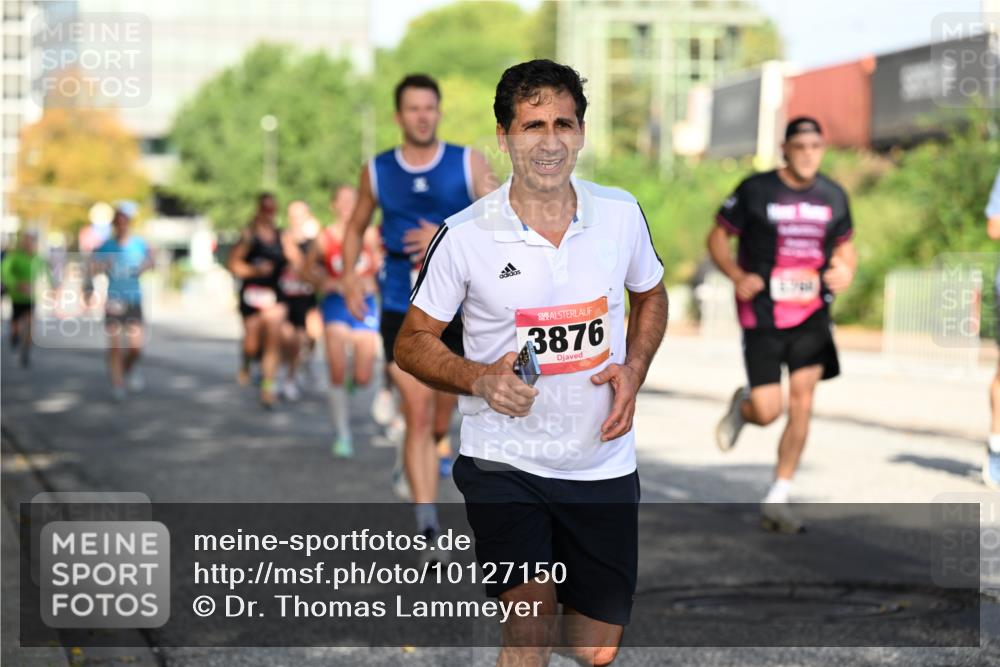 06.09.2026 - CURREX Alsterlauf Dr. Thomas Lammeyer http://msf.ph/oto/10127150 06.09.2026 09:46:38 Laufen 3876 meine-sportfotos.de