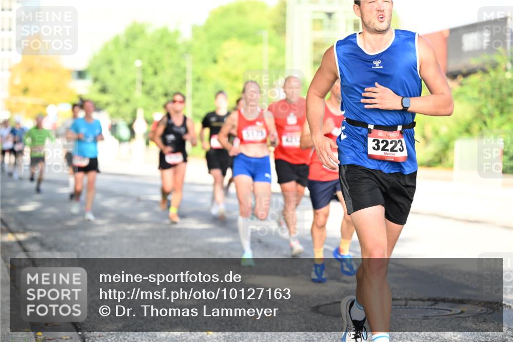 06.09.2026 - CURREX Alsterlauf Dr. Thomas Lammeyer http://msf.ph/oto/10127163 06.09.2026 09:46:39 Laufen 5175, 3223, 80, 11 meine-sportfotos.de