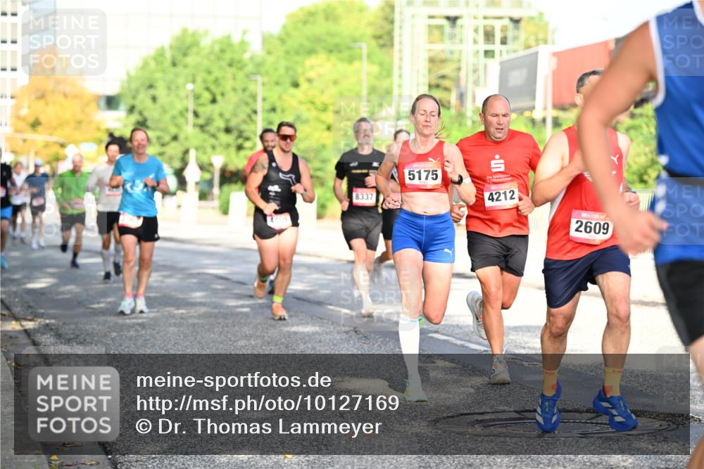 06.09.2026 - CURREX Alsterlauf Dr. Thomas Lammeyer http://msf.ph/oto/10127169 06.09.2026 09:46:40 Laufen 8337, 5175, 4212, 2609 meine-sportfotos.de