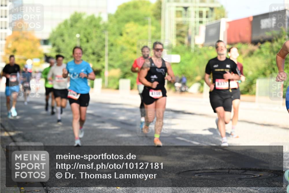 06.09.2026 - CURREX Alsterlauf Dr. Thomas Lammeyer http://msf.ph/oto/10127181 06.09.2026 09:46:41 Laufen 41 meine-sportfotos.de