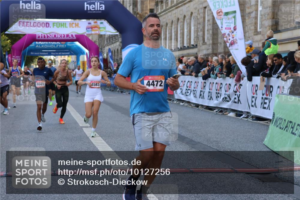 06.09.2026 - CURREX Alsterlauf Strokosch-Dieckow http://msf.ph/oto/10127256 06.09.2026 09:48:13 Ziel 2104, 2134, 2275, 3632, 3878, 4405, 4472, 4583, 5315, 5804, 6009, 6414, 8041 meine-sportfotos.de