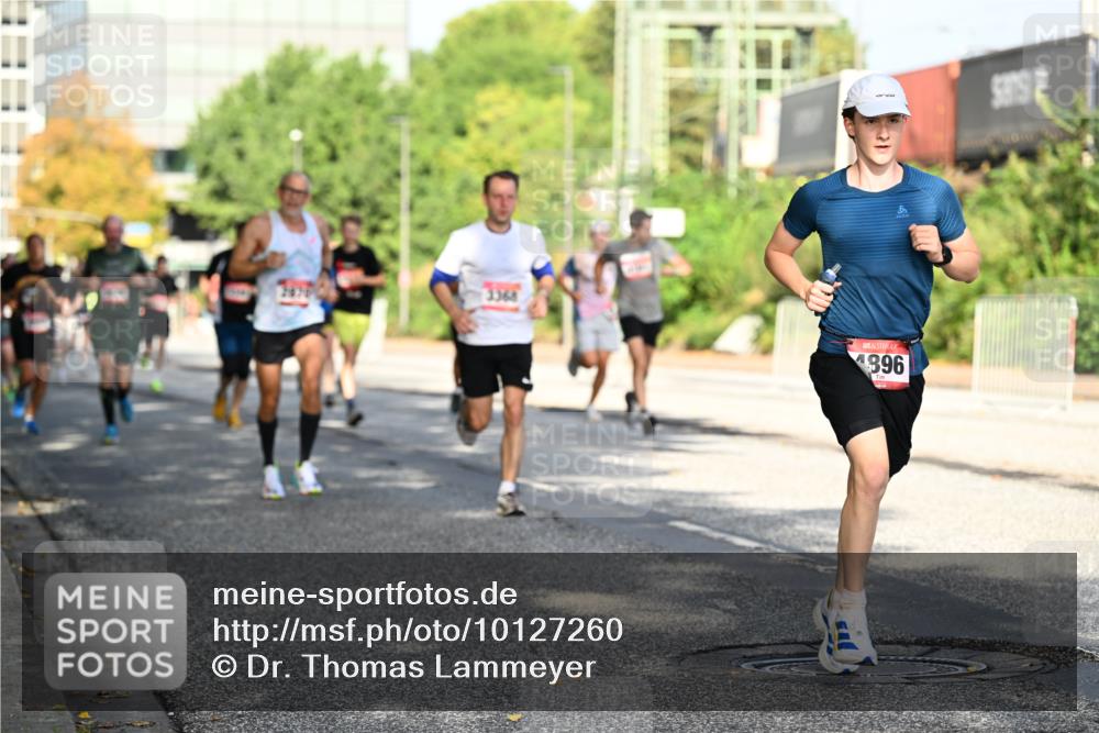 06.09.2026 - CURREX Alsterlauf Dr. Thomas Lammeyer http://msf.ph/oto/10127260 06.09.2026 09:46:49 Laufen 3368, 896 meine-sportfotos.de