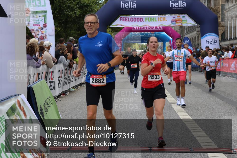 06.09.2026 - CURREX Alsterlauf Strokosch-Dieckow http://msf.ph/oto/10127315 06.09.2026 10:01:10 Ziel 2307, 2369, 2370, 2882, 3312, 3941, 4120, 4418, 4533, 4628, 5092, 5317, 5785, 6231, 6250, 6353, 6384, 6386, 8120, 8215 meine-sportfotos.de
