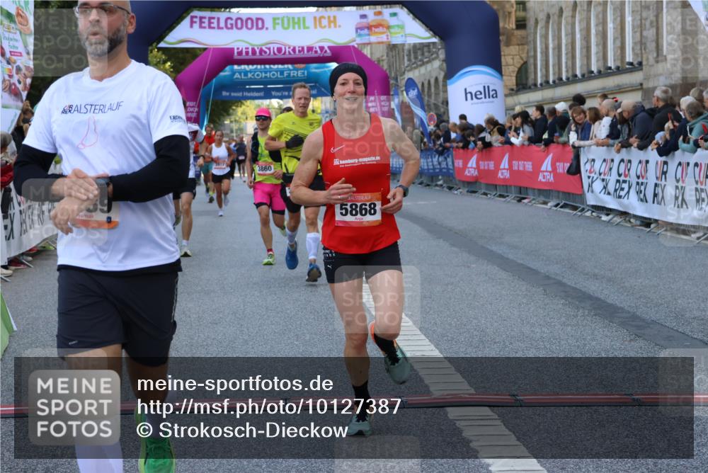 06.09.2026 - CURREX Alsterlauf Strokosch-Dieckow http://msf.ph/oto/10127387 06.09.2026 09:48:23 Ziel 2104, 2189, 2275, 2746, 2796, 3045, 3860, 3878, 4254, 4690, 4774, 5153, 5311, 5868, 6414 meine-sportfotos.de