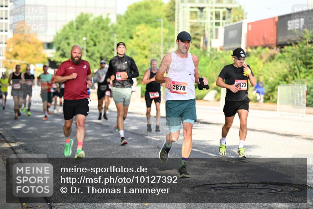 06.09.2026 - CURREX Alsterlauf Dr. Thomas Lammeyer http://msf.ph/oto/10127392 06.09.2026 09:47:01 Laufen 64, 3974, 2878, 23 meine-sportfotos.de