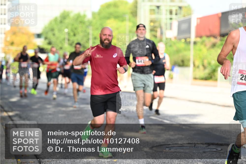 06.09.2026 - CURREX Alsterlauf Dr. Thomas Lammeyer http://msf.ph/oto/10127408 06.09.2026 09:47:03 Laufen 11, 28 meine-sportfotos.de