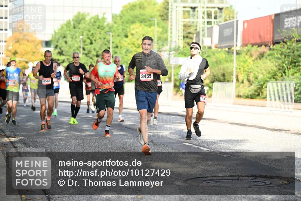 06.09.2026 - CURREX Alsterlauf Dr. Thomas Lammeyer http://msf.ph/oto/10127429 06.09.2026 09:47:05 Laufen 6428, 4568, 2020, 3455, 44 meine-sportfotos.de