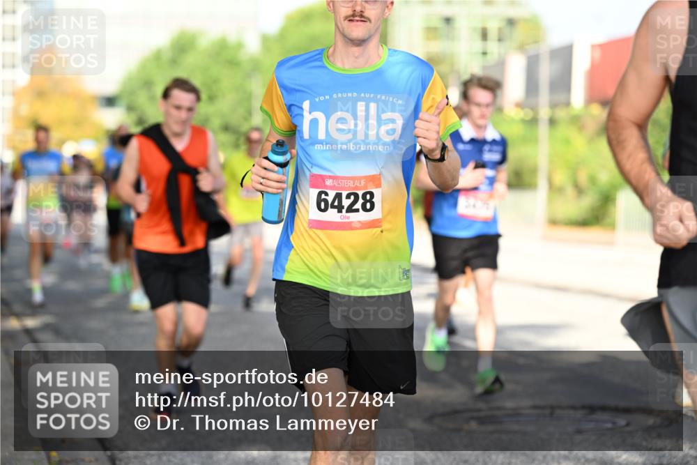 06.09.2026 - CURREX Alsterlauf Dr. Thomas Lammeyer http://msf.ph/oto/10127484 06.09.2026 09:47:11 Laufen 11, 6428 meine-sportfotos.de