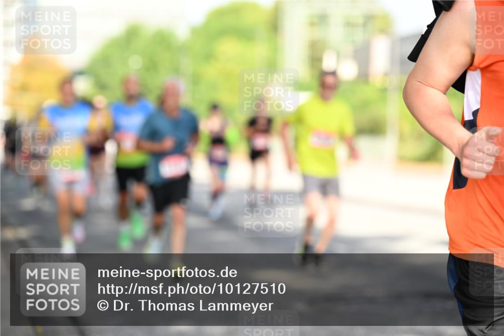 06.09.2026 - CURREX Alsterlauf Dr. Thomas Lammeyer http://msf.ph/oto/10127510 06.09.2026 09:47:13 Laufen  meine-sportfotos.de