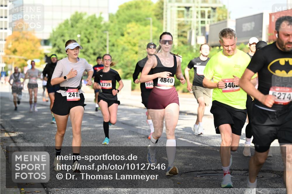 06.09.2026 - CURREX Alsterlauf Dr. Thomas Lammeyer http://msf.ph/oto/10127546 06.09.2026 09:47:17 Laufen 2411, 3739, 594, 4840, 410, 340, 5274 meine-sportfotos.de