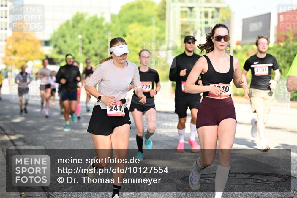 06.09.2026 - CURREX Alsterlauf Dr. Thomas Lammeyer http://msf.ph/oto/10127554 06.09.2026 09:47:18 Laufen 2411, 739, 40, 4101 meine-sportfotos.de