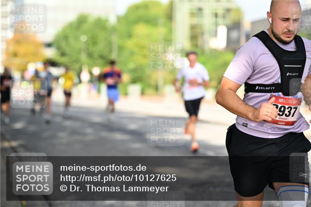 06.09.2026 - CURREX Alsterlauf Dr. Thomas Lammeyer http://msf.ph/oto/10127625 06.09.2026 09:47:26 Laufen 937 meine-sportfotos.de
