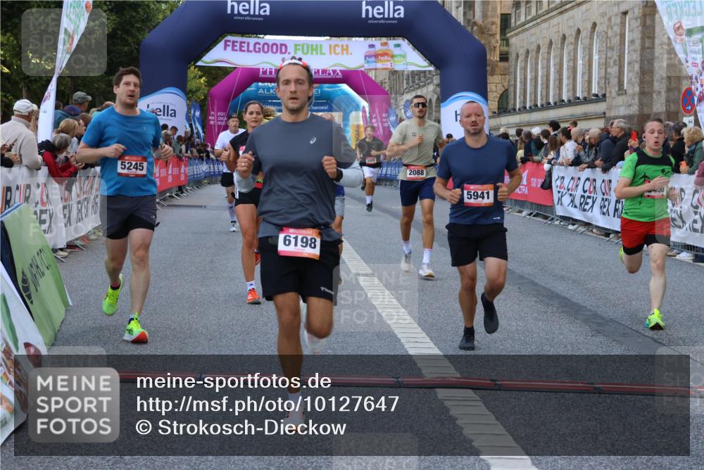 06.09.2026 - CURREX Alsterlauf Strokosch-Dieckow http://msf.ph/oto/10127647 06.09.2026 09:48:39 Ziel 2081, 2088, 2480, 3798, 3847, 4359, 4471, 4553, 4898, 5245, 5450, 5941, 6198, 6481, 8188, 8217, 8223 meine-sportfotos.de