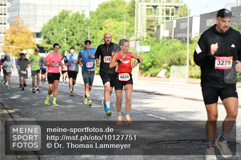 06.09.2026 - CURREX Alsterlauf Dr. Thomas Lammeyer http://msf.ph/oto/10127751 06.09.2026 09:47:44 Laufen 1371, 2344, 5102, 5282, 4834, 3279 meine-sportfotos.de
