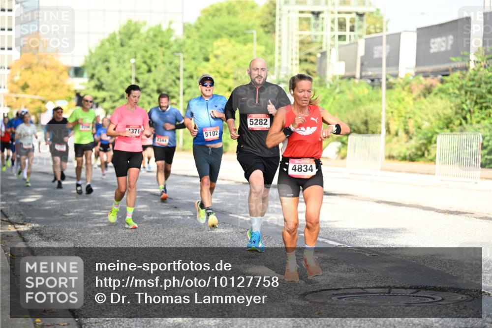06.09.2026 - CURREX Alsterlauf Dr. Thomas Lammeyer http://msf.ph/oto/10127758 06.09.2026 09:47:45 Laufen 371, 2344, 5102, 5282, 4834 meine-sportfotos.de