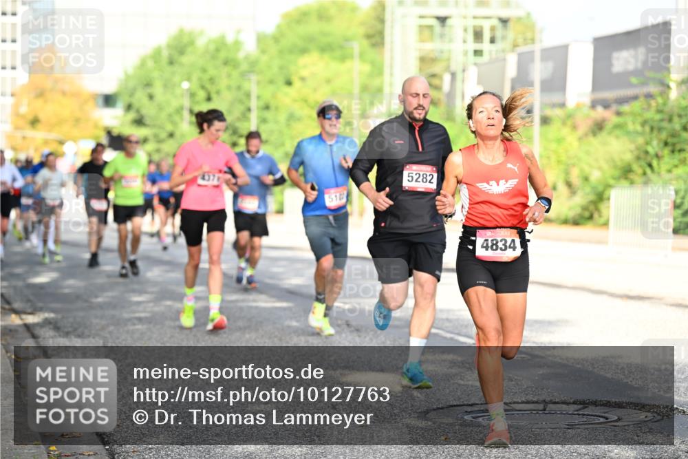06.09.2026 - CURREX Alsterlauf Dr. Thomas Lammeyer http://msf.ph/oto/10127763 06.09.2026 09:47:45 Laufen 510, 5282, 4834 meine-sportfotos.de