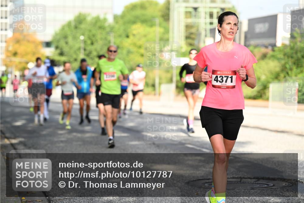 06.09.2026 - CURREX Alsterlauf Dr. Thomas Lammeyer http://msf.ph/oto/10127787 06.09.2026 09:47:48 Laufen 4371 meine-sportfotos.de