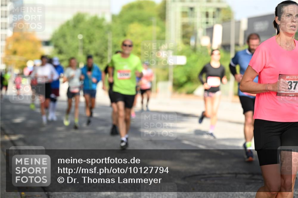06.09.2026 - CURREX Alsterlauf Dr. Thomas Lammeyer http://msf.ph/oto/10127794 06.09.2026 09:47:49 Laufen 37 meine-sportfotos.de