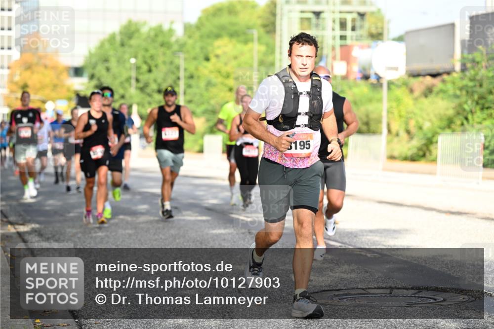 06.09.2026 - CURREX Alsterlauf Dr. Thomas Lammeyer http://msf.ph/oto/10127903 06.09.2026 09:48:00 Laufen 195 meine-sportfotos.de