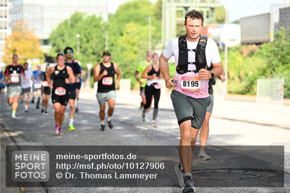 06.09.2026 - CURREX Alsterlauf Dr. Thomas Lammeyer http://msf.ph/oto/10127906 06.09.2026 09:48:00 Laufen 8195 meine-sportfotos.de