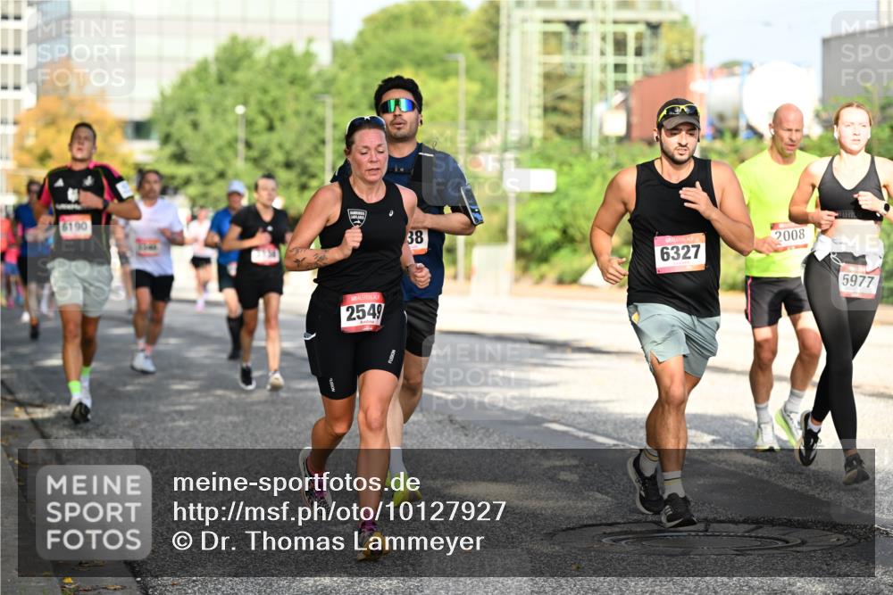 06.09.2026 - CURREX Alsterlauf Dr. Thomas Lammeyer http://msf.ph/oto/10127927 06.09.2026 09:48:03 Laufen 6190, 38, 6327, 2008, 2549, 5977 meine-sportfotos.de