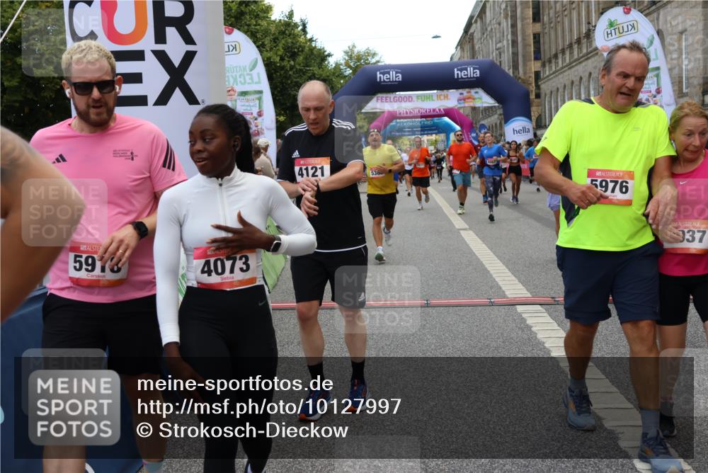 06.09.2026 - CURREX Alsterlauf Strokosch-Dieckow http://msf.ph/oto/10127997 06.09.2026 10:01:43 Ziel 2249, 2385, 2496, 2733, 2977, 3115, 3544, 3563, 4067, 4073, 4117, 4121, 4259, 4551, 4552, 4608, 4638, 4921, 5106, 5186, 5192, 5388, 5429, 5669, 5734, 5918, 5976, 6114, 8037, 8038, 8062 meine-sportfotos.de