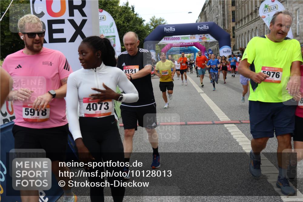 06.09.2026 - CURREX Alsterlauf Strokosch-Dieckow http://msf.ph/oto/10128013 06.09.2026 10:01:43 Ziel 2249, 2385, 2496, 2733, 2977, 3115, 3544, 3563, 4067, 4073, 4117, 4121, 4259, 4551, 4552, 4608, 4638, 4921, 5106, 5186, 5192, 5388, 5429, 5669, 5734, 5918, 5976, 6114, 8037, 8038, 8062 meine-sportfotos.de