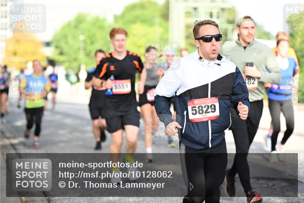 06.09.2026 - CURREX Alsterlauf Dr. Thomas Lammeyer http://msf.ph/oto/10128062 06.09.2026 09:48:16 Laufen 5551, 5829, 82 meine-sportfotos.de