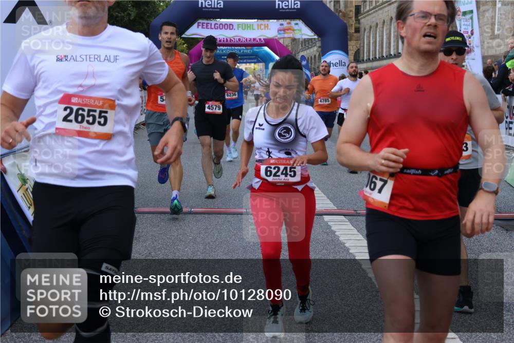 06.09.2026 - CURREX Alsterlauf Strokosch-Dieckow http://msf.ph/oto/10128090 06.09.2026 09:49:01 Ziel 2067, 2655, 2693, 3009, 3074, 3533, 4579, 4785, 5034, 5068, 5378, 5400, 5929, 5992, 6041, 6124, 6236, 6245, 8106 meine-sportfotos.de