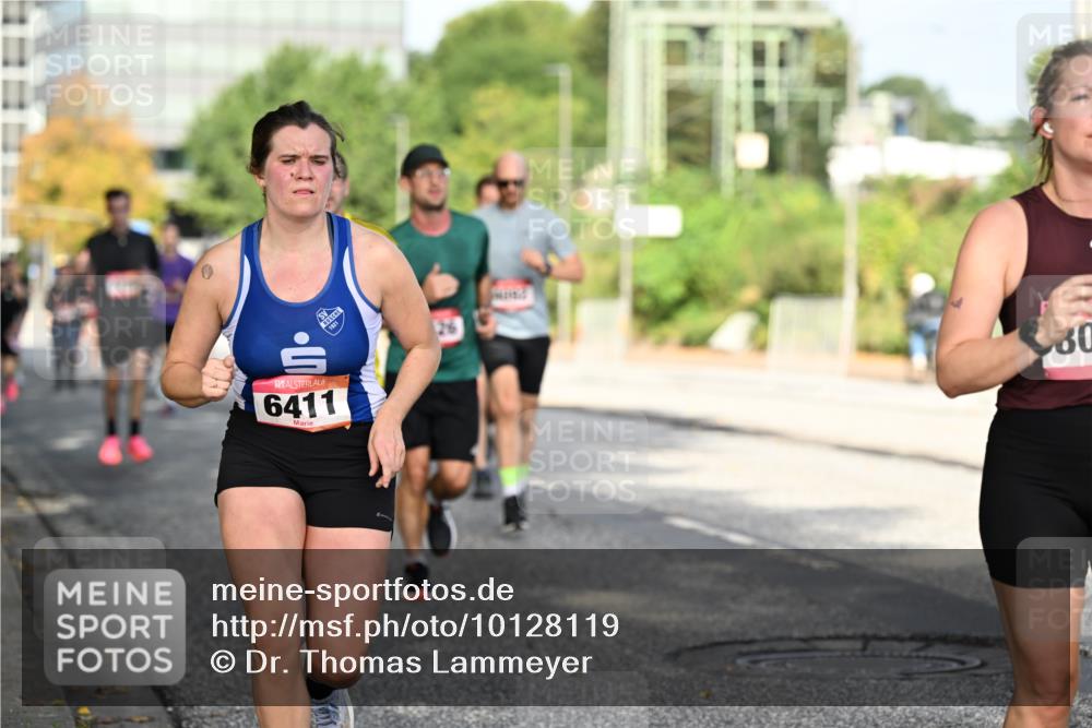 06.09.2026 - CURREX Alsterlauf Dr. Thomas Lammeyer http://msf.ph/oto/10128119 06.09.2026 09:48:23 Laufen 6411, 30 meine-sportfotos.de