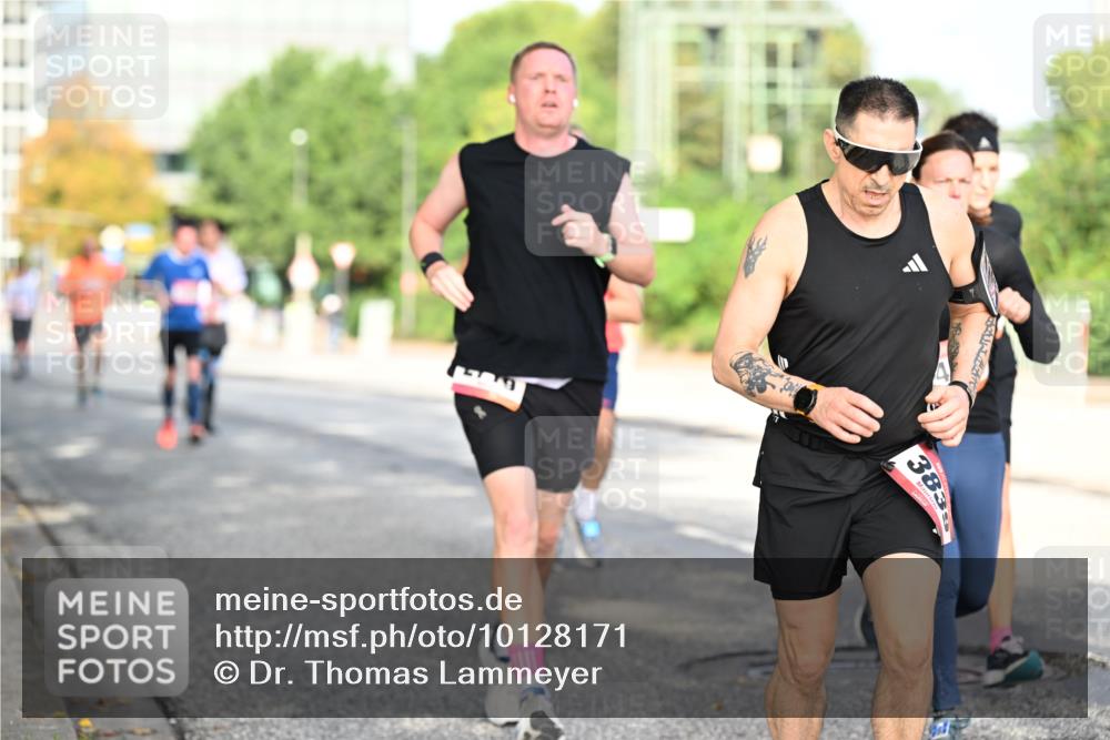 06.09.2026 - CURREX Alsterlauf Dr. Thomas Lammeyer http://msf.ph/oto/10128171 06.09.2026 09:48:33 Laufen 383 meine-sportfotos.de