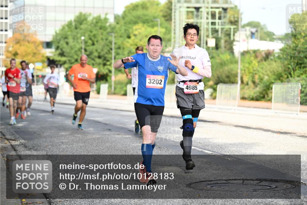 06.09.2026 - CURREX Alsterlauf Dr. Thomas Lammeyer http://msf.ph/oto/10128183 06.09.2026 09:48:38 Laufen 3202, 4, 4985 meine-sportfotos.de