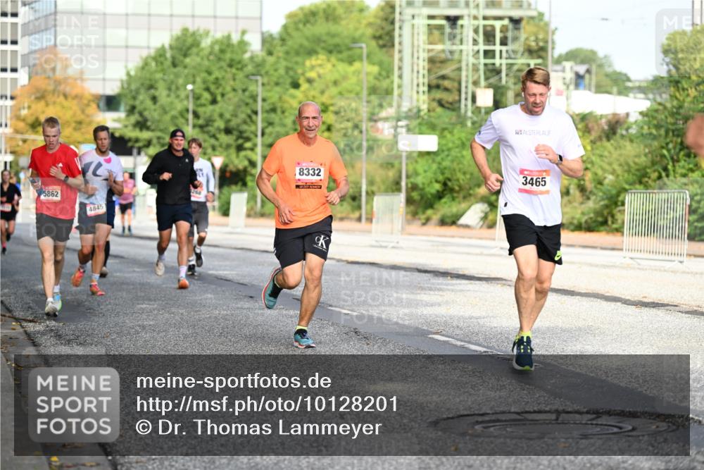 06.09.2026 - CURREX Alsterlauf Dr. Thomas Lammeyer http://msf.ph/oto/10128201 06.09.2026 09:48:40 Laufen 8332, 5862, 4845, 3465 meine-sportfotos.de