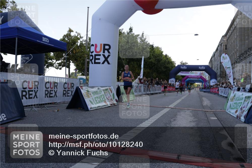 06.09.2026 - CURREX Alsterlauf Yannick Fuchs http://msf.ph/oto/10128240 06.09.2026 09:36:40 Ziel 26, 2813, 4032, 5444, 5490, 5972, 6306 meine-sportfotos.de