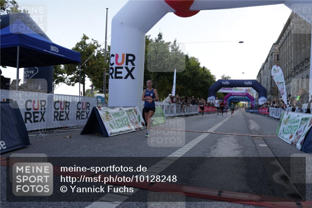 06.09.2026 - CURREX Alsterlauf Yannick Fuchs http://msf.ph/oto/10128248 06.09.2026 09:36:40 Ziel 26, 2813, 4032, 5444, 5490, 5972, 6306 meine-sportfotos.de