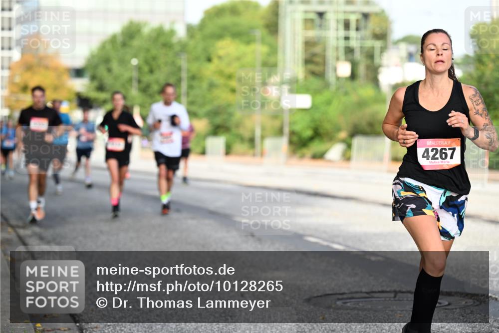 06.09.2026 - CURREX Alsterlauf Dr. Thomas Lammeyer http://msf.ph/oto/10128265 06.09.2026 09:48:47 Laufen 4267 meine-sportfotos.de
