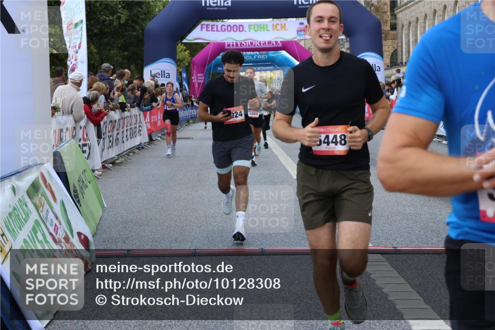 06.09.2026 - CURREX Alsterlauf Strokosch-Dieckow http://msf.ph/oto/10128308 06.09.2026 09:49:13 Ziel 2009, 2216, 3880, 3898, 4037, 4249, 5068, 5251, 5448, 5667, 5924, 6173, 6380, 6415, 8106 meine-sportfotos.de