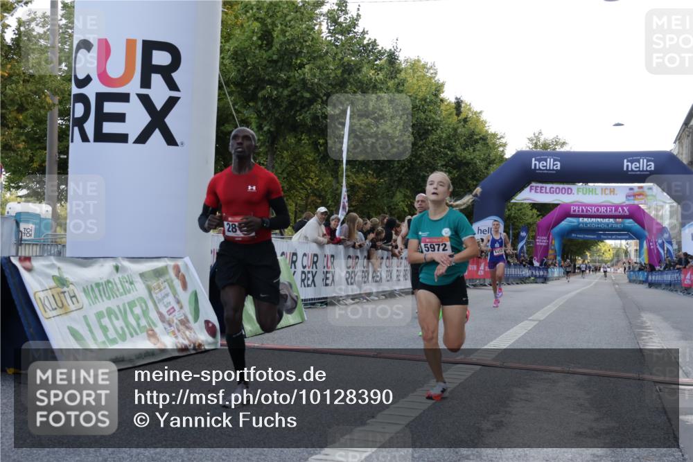 06.09.2026 - CURREX Alsterlauf Yannick Fuchs http://msf.ph/oto/10128390 06.09.2026 09:36:45 Ziel 26, 2813, 5340, 5375, 5444, 5490, 5972, 6412 meine-sportfotos.de