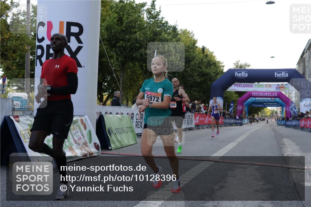 06.09.2026 - CURREX Alsterlauf Yannick Fuchs http://msf.ph/oto/10128396 06.09.2026 09:36:45 Ziel 26, 2813, 5340, 5375, 5444, 5490, 5972, 6412 meine-sportfotos.de