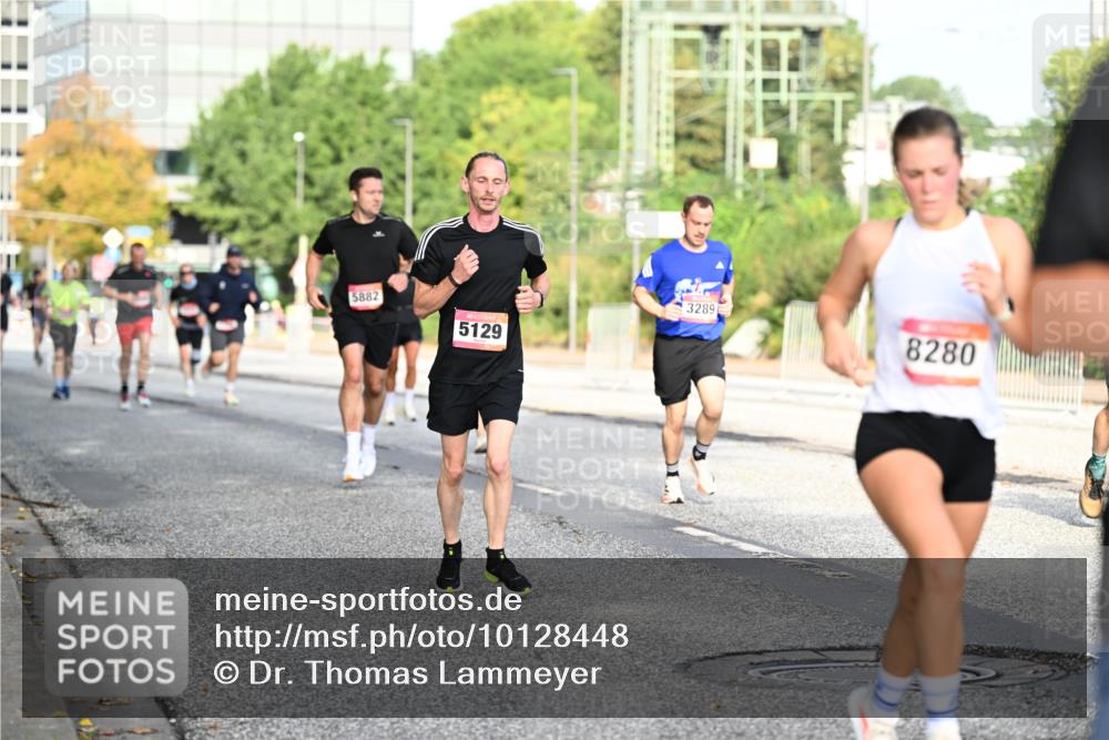 06.09.2026 - CURREX Alsterlauf Dr. Thomas Lammeyer http://msf.ph/oto/10128448 06.09.2026 09:49:09 Laufen 5882, 5129, 3289, 8280 meine-sportfotos.de