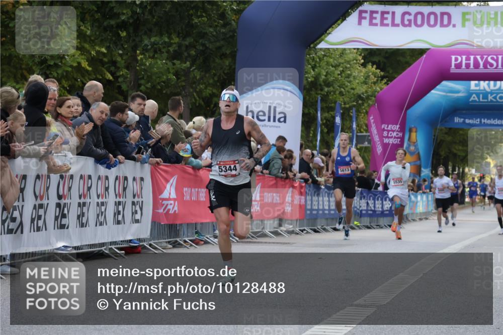 06.09.2026 - CURREX Alsterlauf Yannick Fuchs http://msf.ph/oto/10128488 06.09.2026 09:36:56 Ziel 5344, 6412 meine-sportfotos.de