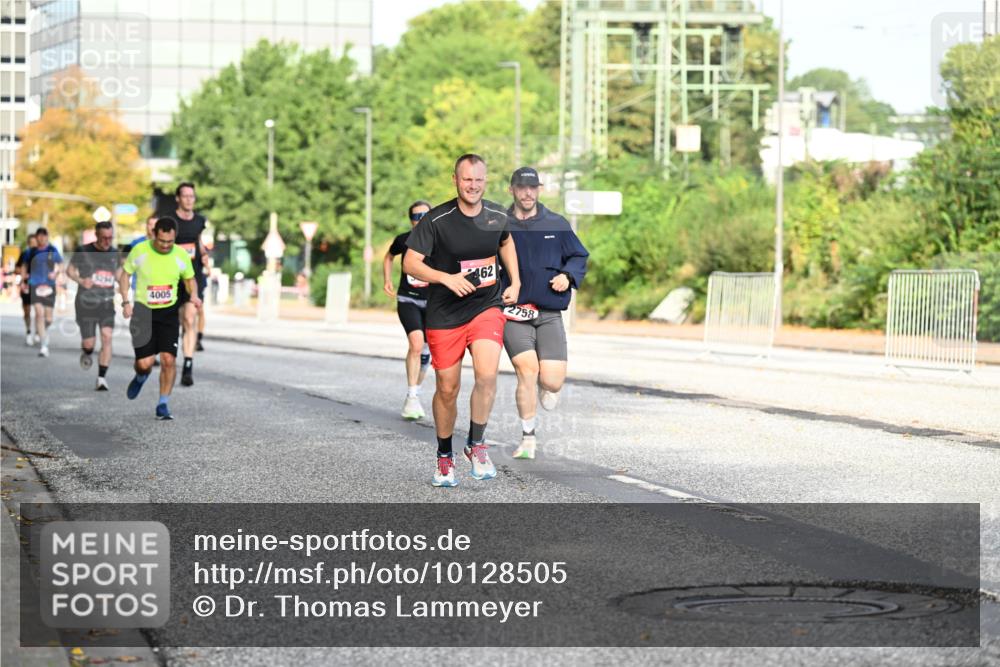 06.09.2026 - CURREX Alsterlauf Dr. Thomas Lammeyer http://msf.ph/oto/10128505 06.09.2026 09:49:14 Laufen 4005, 462, 2758 meine-sportfotos.de