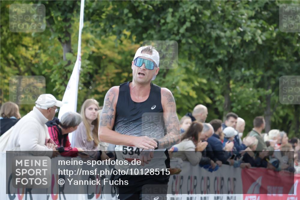 06.09.2026 - CURREX Alsterlauf Yannick Fuchs http://msf.ph/oto/10128515 06.09.2026 09:36:57 Ziel 5344 meine-sportfotos.de