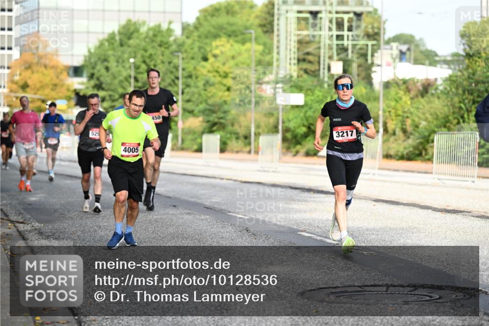 06.09.2026 - CURREX Alsterlauf Dr. Thomas Lammeyer http://msf.ph/oto/10128536 06.09.2026 09:49:17 Laufen 529, 4005, 450, 3217 meine-sportfotos.de