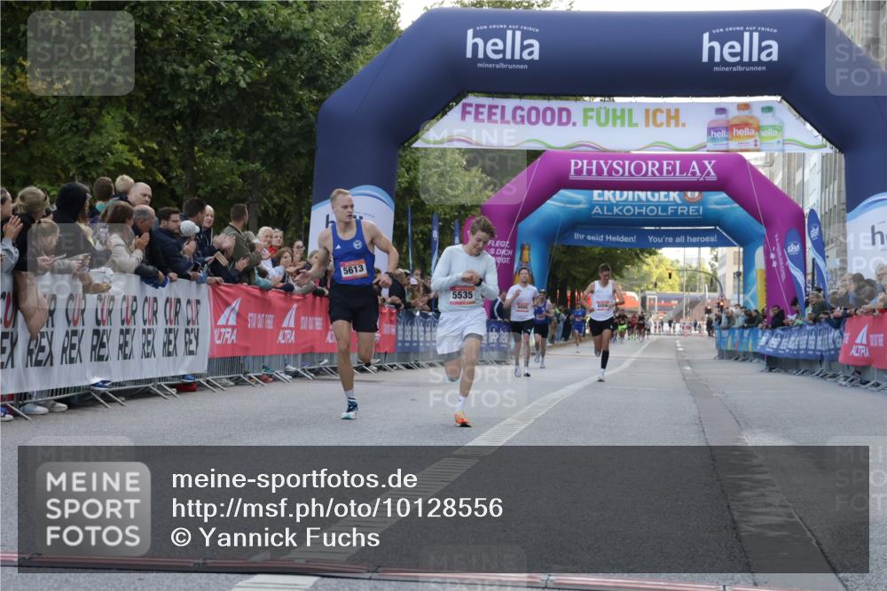 06.09.2026 - CURREX Alsterlauf Yannick Fuchs http://msf.ph/oto/10128556 06.09.2026 09:36:59 Ziel 5344, 5535, 5613 meine-sportfotos.de